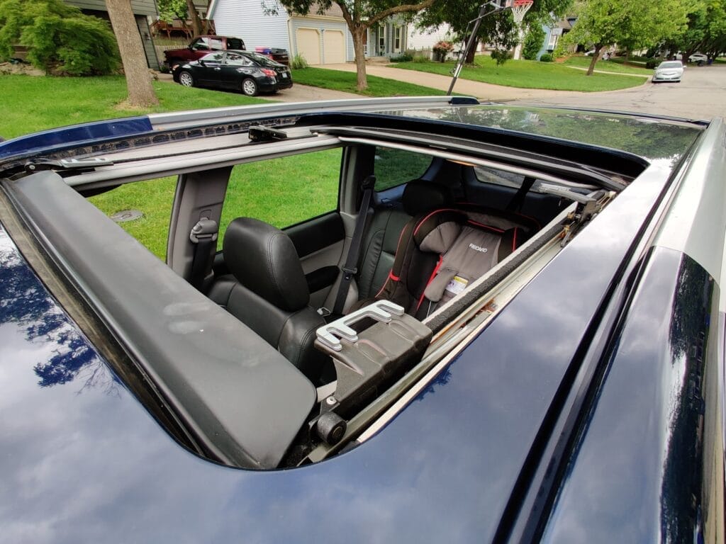 Sunroof Andmoonroof Glass Repair