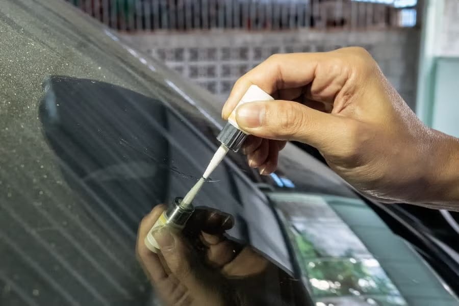 Auto Glass Repair in Florida